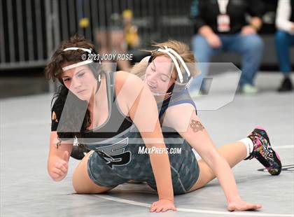 Thumbnail 2 in UHSAA 6A Wrestling photogallery.