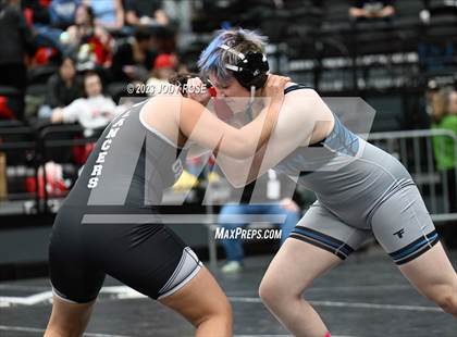 Thumbnail 2 in UHSAA 6A Wrestling photogallery.