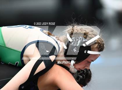 Thumbnail 2 in UHSAA 6A Wrestling photogallery.