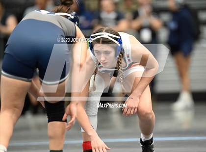Thumbnail 1 in UHSAA 6A Wrestling photogallery.