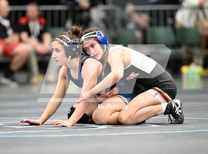 Thumbnail 3 in UHSAA 6A Wrestling photogallery.