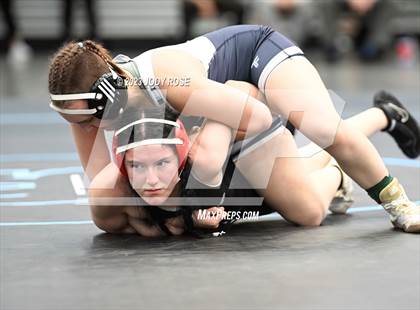 Thumbnail 3 in UHSAA 6A Wrestling photogallery.