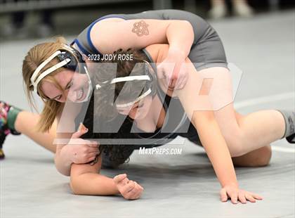 Thumbnail 3 in UHSAA 6A Wrestling photogallery.