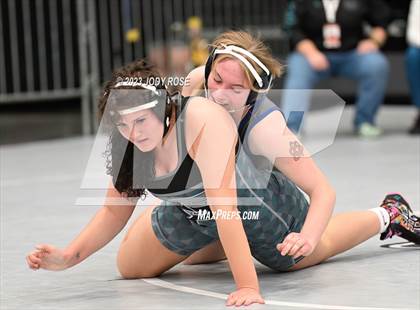 Thumbnail 1 in UHSAA 6A Wrestling photogallery.