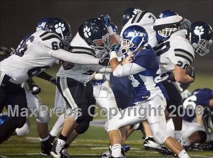 Thumbnail 1 in Encinal vs. Marin Catholic (CIF NCS D3 Final) photogallery.