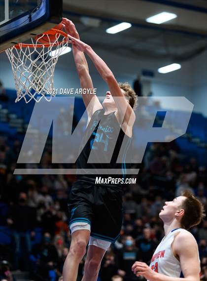 Thumbnail 3 in Timpview vs. Farmington (UHSAA 5A Semifinal) photogallery.