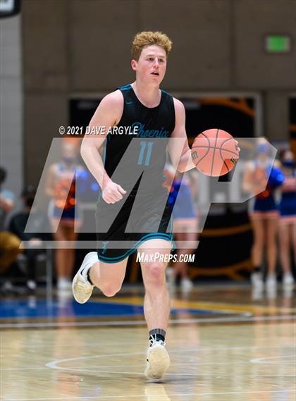 Thumbnail 2 in Timpview vs. Farmington (UHSAA 5A Semifinal) photogallery.