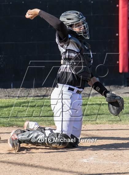 Thumbnail 3 in Red Bluff vs. Foothill photogallery.