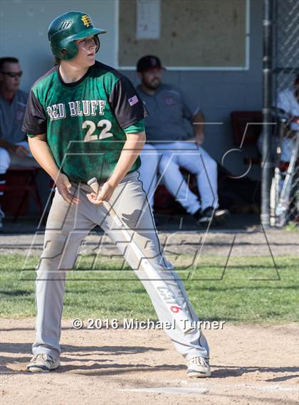 Thumbnail 3 in Red Bluff vs. Foothill photogallery.