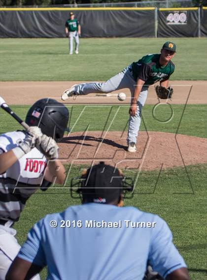 Thumbnail 3 in Red Bluff vs. Foothill photogallery.