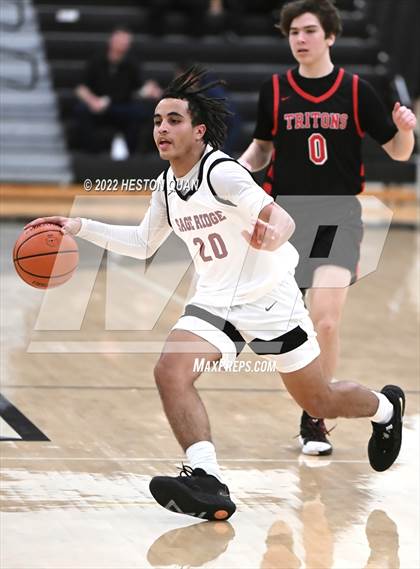 Thumbnail 2 in Sage Ridge vs. San Clemente (Tustin Holiday Classic) photogallery.