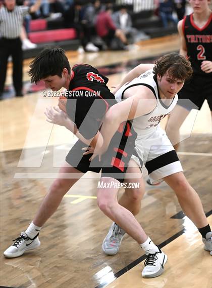 Thumbnail 3 in Sage Ridge vs. San Clemente (Tustin Holiday Classic) photogallery.