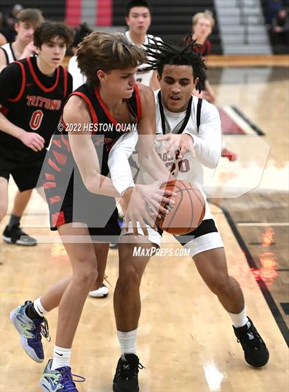 Thumbnail 1 in Sage Ridge vs. San Clemente (Tustin Holiday Classic) photogallery.