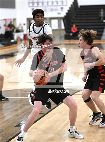 Thumbnail 1 in Sage Ridge vs. San Clemente (Tustin Holiday Classic) photogallery.