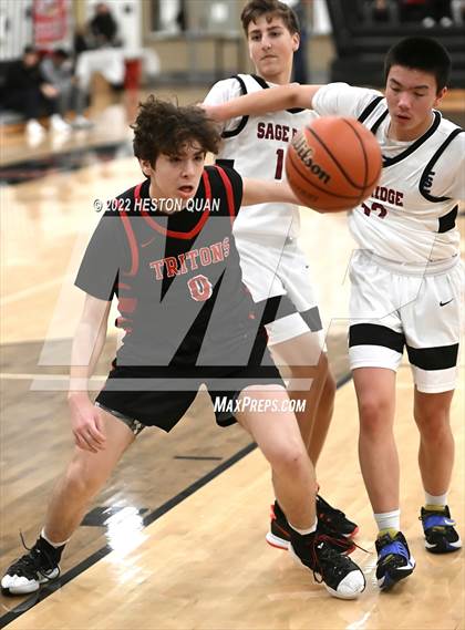 Thumbnail 3 in Sage Ridge vs. San Clemente (Tustin Holiday Classic) photogallery.
