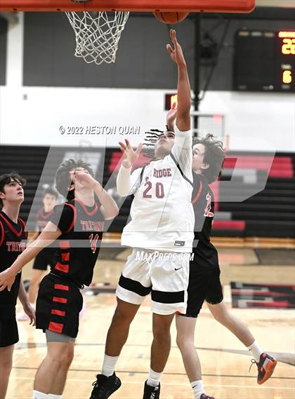 Thumbnail 1 in Sage Ridge vs. San Clemente (Tustin Holiday Classic) photogallery.