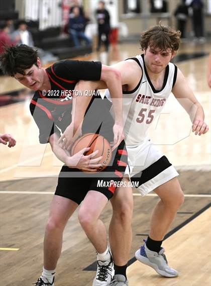 Thumbnail 3 in Sage Ridge vs. San Clemente (Tustin Holiday Classic) photogallery.