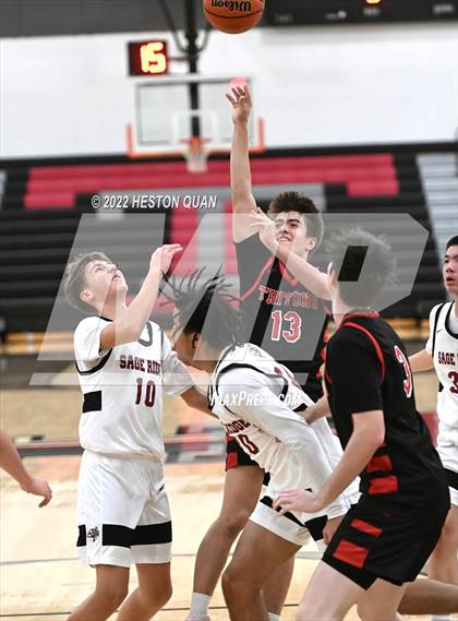 Thumbnail 3 in Sage Ridge vs. San Clemente (Tustin Holiday Classic) photogallery.