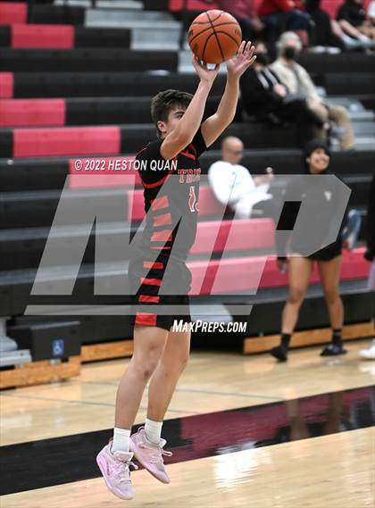 Thumbnail 2 in Sage Ridge vs. San Clemente (Tustin Holiday Classic) photogallery.