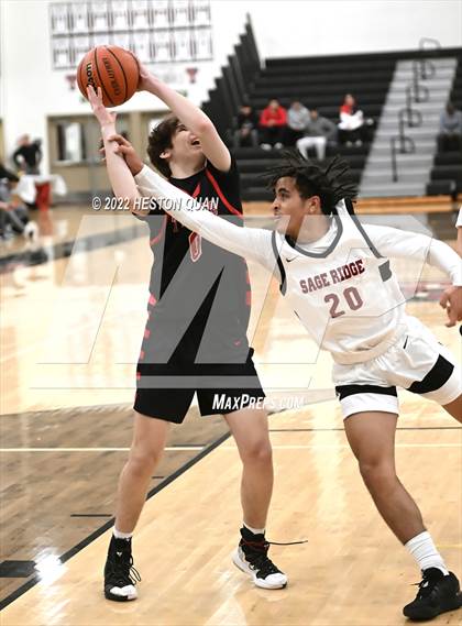 Thumbnail 3 in Sage Ridge vs. San Clemente (Tustin Holiday Classic) photogallery.