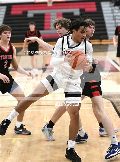 Thumbnail 1 in Sage Ridge vs. San Clemente (Tustin Holiday Classic) photogallery.