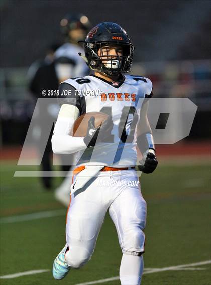 Thumbnail 2 in Marlboro Central vs. O'Neill (Section 9 Class B Final) photogallery.
