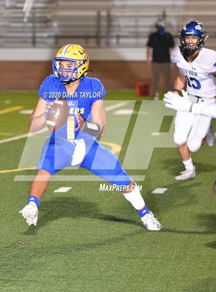 Thumbnail 3 in Leonard vs. City View (UIL 3A Area Playoff) photogallery.