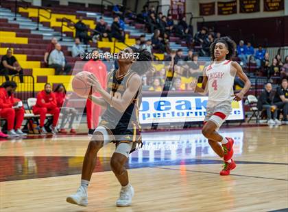 Thumbnail 2 in Crosby vs. Deer Park (McDonald's Texas Invitational) photogallery.