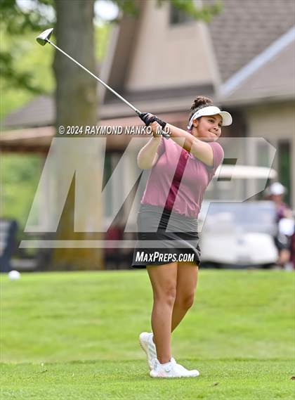 Thumbnail 2 in Tipton Invitational photogallery.