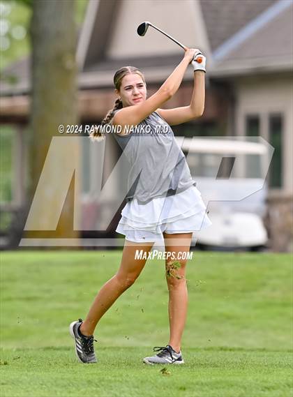 Thumbnail 1 in Tipton Invitational photogallery.