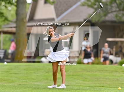 Thumbnail 3 in Tipton Invitational photogallery.