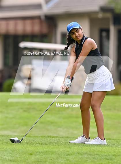 Thumbnail 3 in Tipton Invitational photogallery.