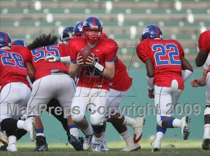 Thumbnail 3 in Marin Catholic vs. Serra (CIF State D3 Final) photogallery.