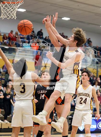 Thumbnail 1 in Clarion Area vs Elk County Catholic (District 9 1A Final) photogallery.
