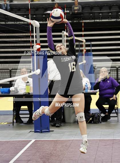 Thumbnail 2 in Ridgeline vs. Desert Hills (UHSAA 4A Final) photogallery.