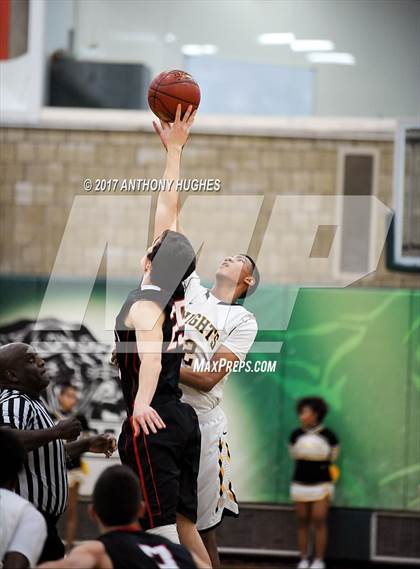 Thumbnail 2 in Uniondale vs Syosset (Section 8 Class AA Semifinal Playoff) photogallery.