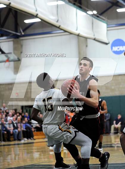 Thumbnail 2 in Uniondale vs Syosset (Section 8 Class AA Semifinal Playoff) photogallery.