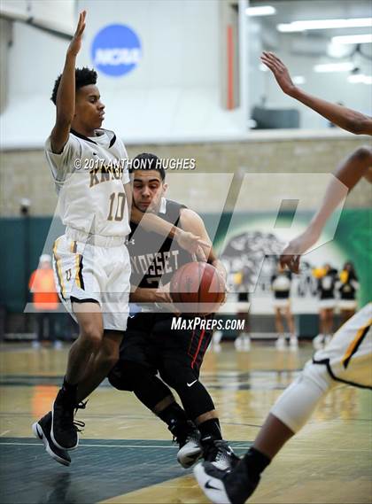 Thumbnail 2 in Uniondale vs Syosset (Section 8 Class AA Semifinal Playoff) photogallery.