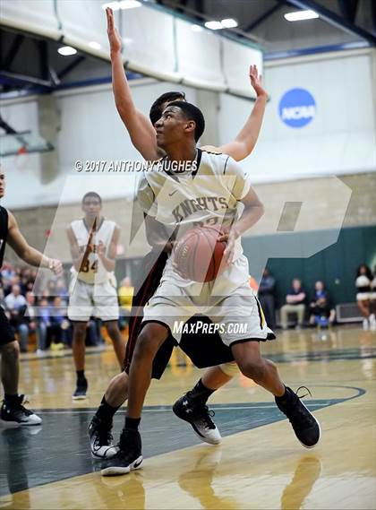 Thumbnail 2 in Uniondale vs Syosset (Section 8 Class AA Semifinal Playoff) photogallery.