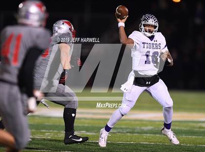 Thumbnail 1 in Mentor vs. Pickerington Central (OHSAA D1 State Semifinal) photogallery.