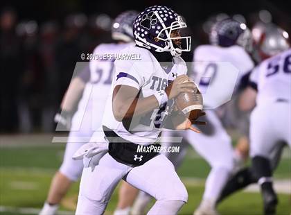Thumbnail 2 in Mentor vs. Pickerington Central (OHSAA D1 State Semifinal) photogallery.
