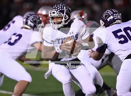 Thumbnail 1 in Mentor vs. Pickerington Central (OHSAA D1 State Semifinal) photogallery.