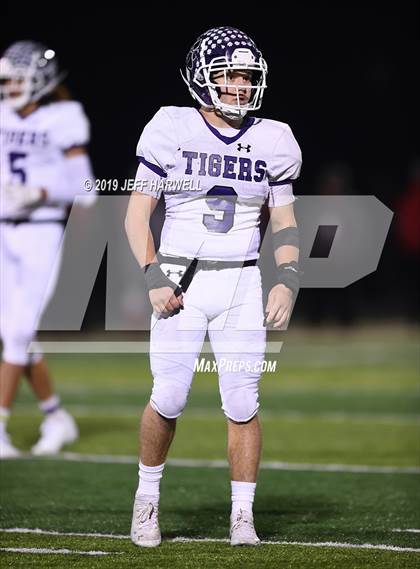 Thumbnail 2 in Mentor vs. Pickerington Central (OHSAA D1 State Semifinal) photogallery.
