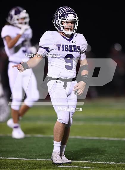 Thumbnail 3 in Mentor vs. Pickerington Central (OHSAA D1 State Semifinal) photogallery.
