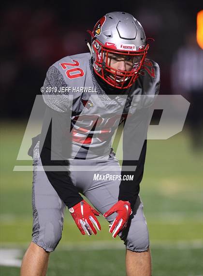 Thumbnail 3 in Mentor vs. Pickerington Central (OHSAA D1 State Semifinal) photogallery.