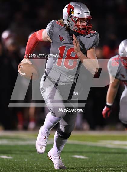Thumbnail 3 in Mentor vs. Pickerington Central (OHSAA D1 State Semifinal) photogallery.