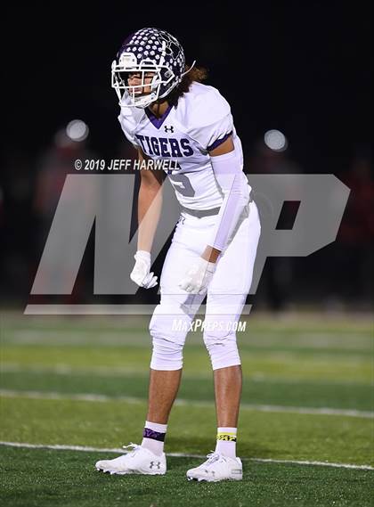 Thumbnail 1 in Mentor vs. Pickerington Central (OHSAA D1 State Semifinal) photogallery.