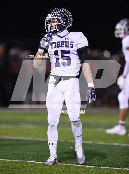 Thumbnail 2 in Mentor vs. Pickerington Central (OHSAA D1 State Semifinal) photogallery.
