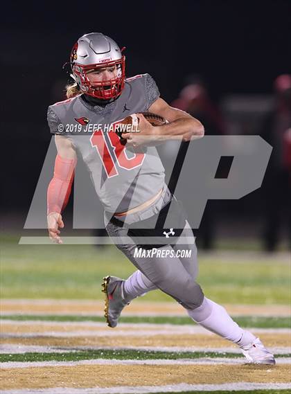 Thumbnail 1 in Mentor vs. Pickerington Central (OHSAA D1 State Semifinal) photogallery.