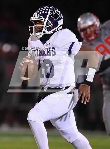 Thumbnail 2 in Mentor vs. Pickerington Central (OHSAA D1 State Semifinal) photogallery.